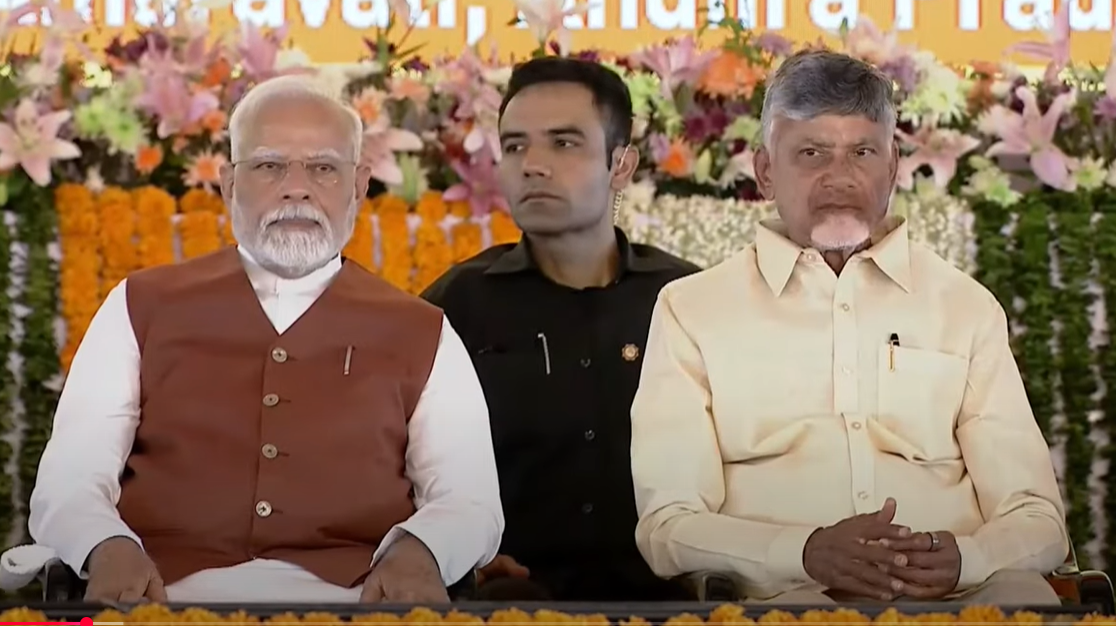 చంద్ర‌బాబును చూసే టెక్నాల‌జీ నేర్చుకున్నా: మోదీ
