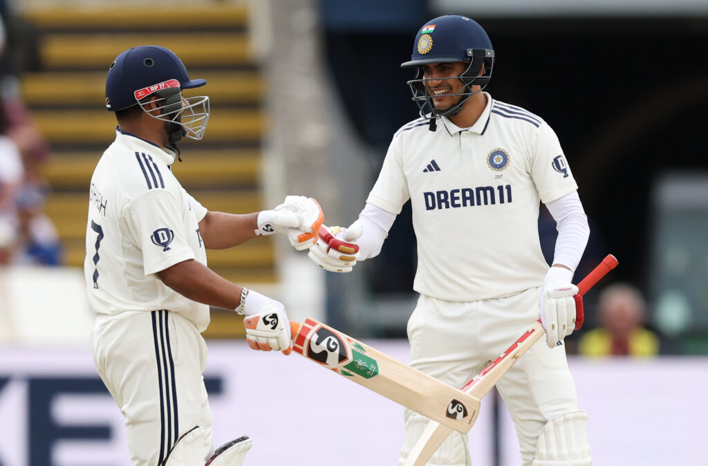 Cricket test match gill