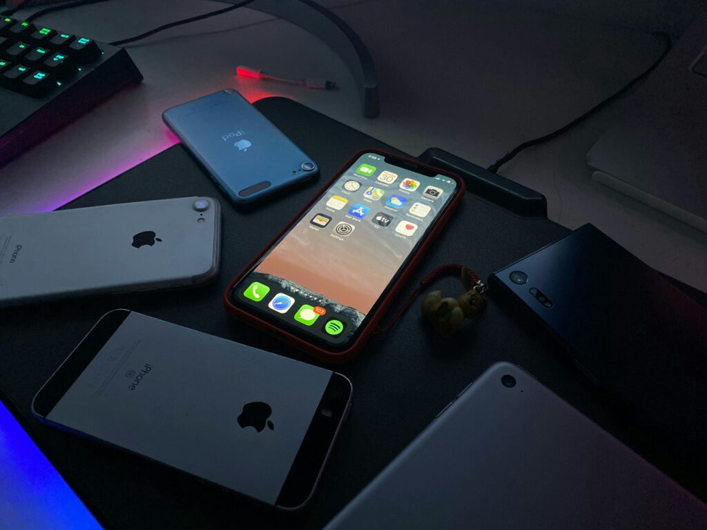 foxconn iphone apple experts leaving india